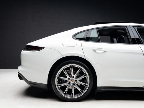 Used 2023 Porsche Panamera 4 AWD/4WD image 35