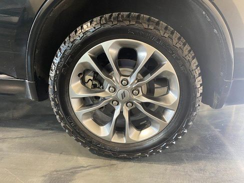 Used 2019 Dodge Durango GT AWD/4WD image 11
