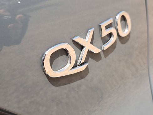 Used 2022 INFINITI QX50 Luxe FWD image 12