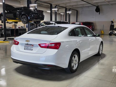 Used 2022 Chevrolet Malibu LS FWD image 7