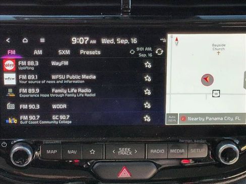 Used 2025 Kia Soul GT-Line w/ GT-Line Technology Package FWD image 14