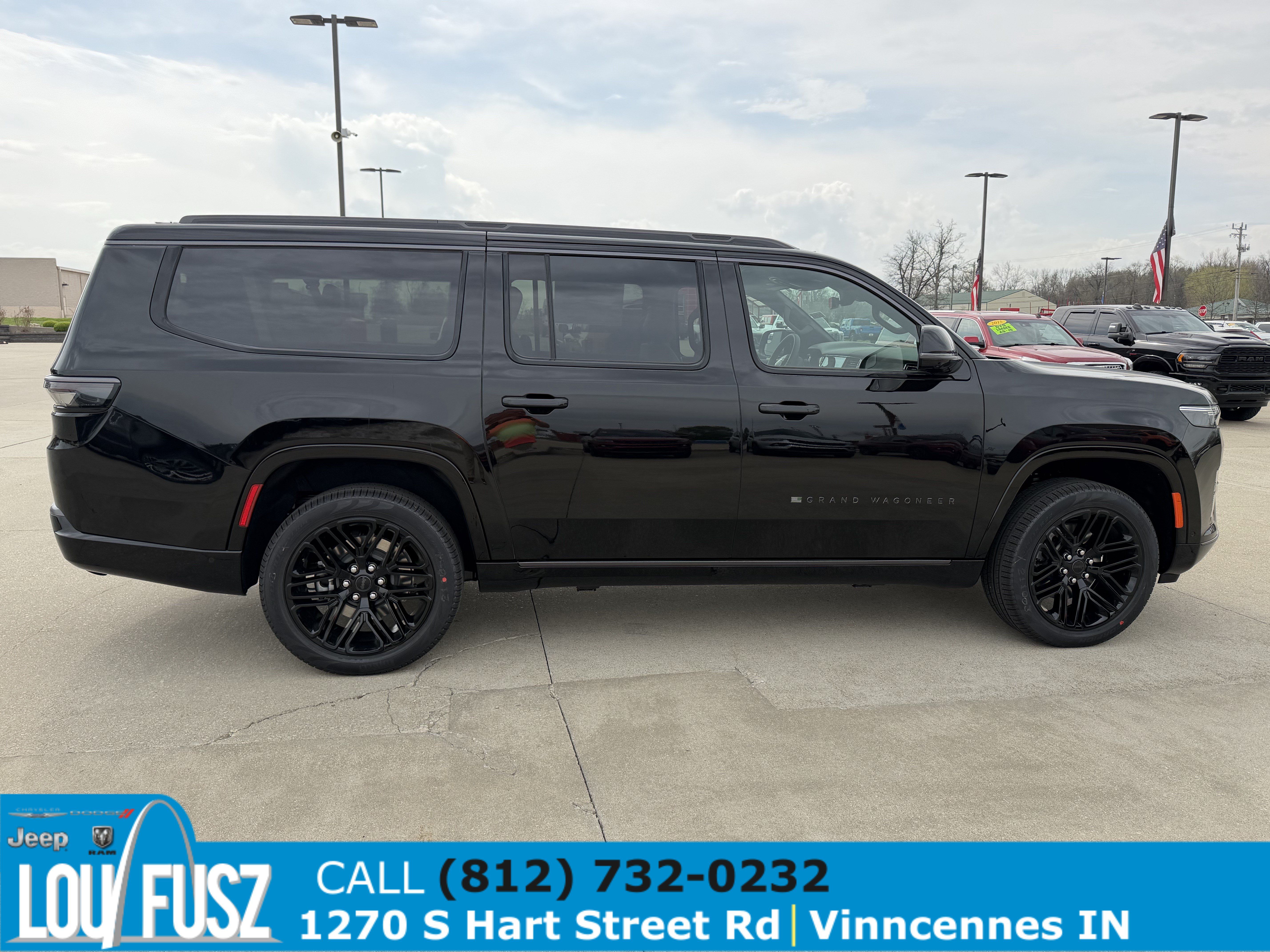 New 2026 Jeep Grand Wagoneer L Limited AWD/4WD image 8