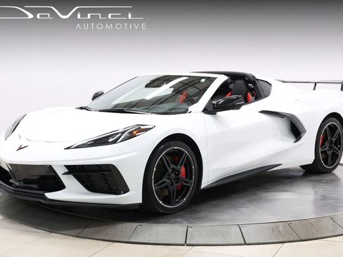 Used 2020 Chevrolet Corvette Stingray Preferred Cpe w/ 2LT Preferred Equipment Group RWD image 1