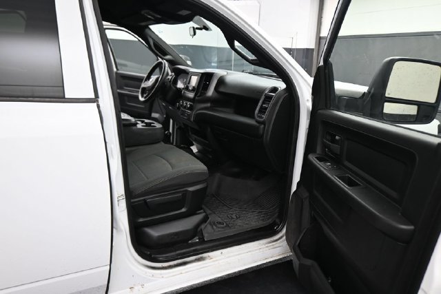 Used 2023 RAM 2500 Tradesman AWD/4WD image 29