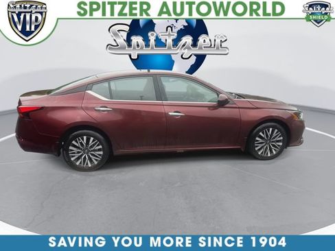 Used 2023 Nissan Altima 2.5 SV AWD/4WD image 10