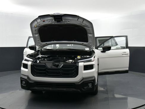 Used 2026 Subaru Outback Premium image 37