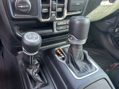 Used 2023 Jeep Wrangler Sahara image 50