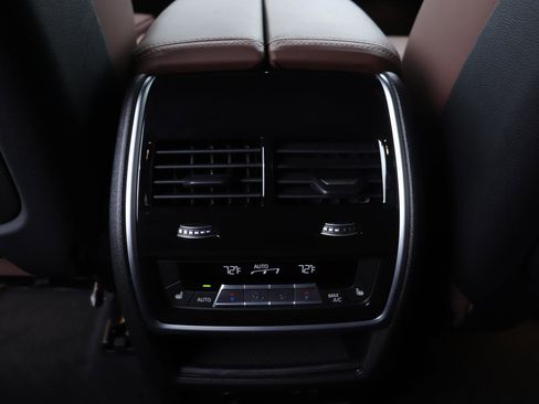 Used 2024 BMW X5 M60i image 25