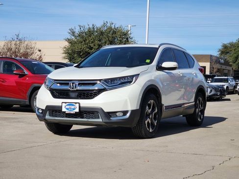 Used 2018 Honda CR-V Touring image 3