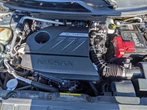 Used 2023 Nissan Rogue SV image 22