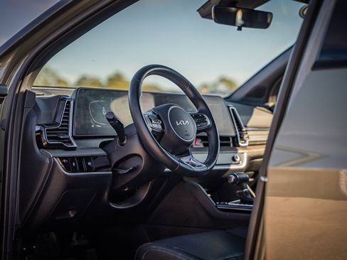Used 2025 Kia Sportage X-Line image 20