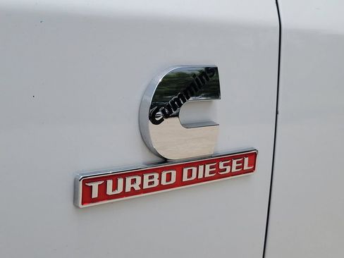 Used 2023 RAM 2500 Big Horn w/ Cold Weather Group AWD/4WD image 9