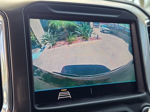 Used 2020 Chevrolet Silverado 1500 LT RWD image 41