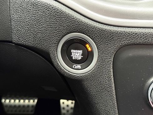 Used 2023 Dodge Charger Scat Pack RWD image 14
