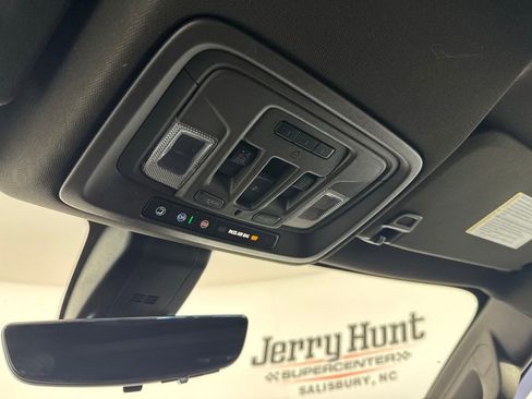 Used 2020 GMC Sierra 1500 Denali w/ Denali Ultimate Package image 27