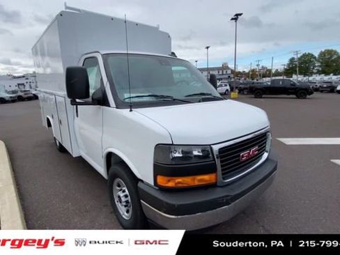 New 2025 GMC Savana 3500 Work Van w/ Power Convenience Package image 2