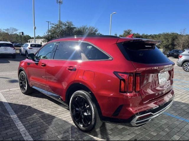 Used 2022 Kia Sorento SX FWD image 2
