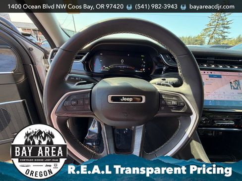 Used 2024 Jeep Grand Cherokee Limited 4xe AWD/4WD image 16