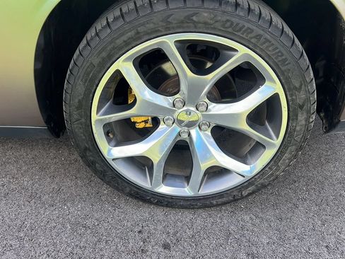 Used 2015 Dodge Challenger SXT Plus RWD image 25
