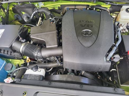 Used 2022 Toyota Tacoma TRD Pro AWD/4WD image 10