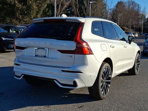 New 2026 Volvo XC60 T8 Ultra w/ Protection Package Premier image 4