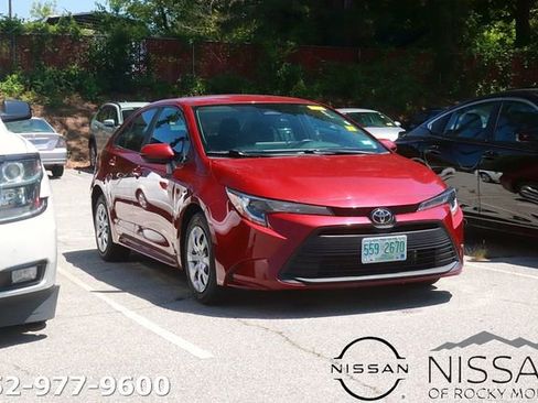 Used 2024 Toyota Corolla LE FWD image 1
