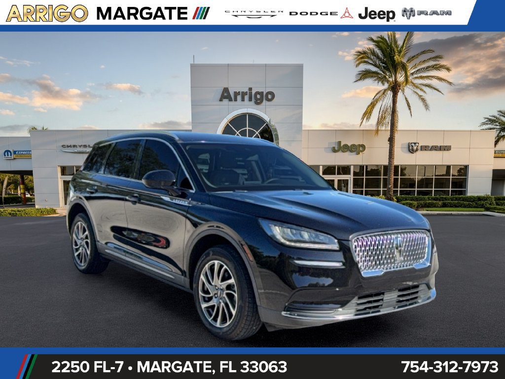 Used 2022 Lincoln Corsair FWD image 1