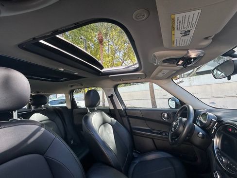 Used 2019 MINI Cooper Countryman FWD image 29