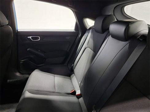 Used 2023 Honda Civic Sport image 15