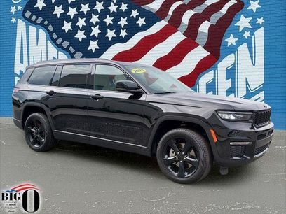 Certified 2025 Jeep Grand Cherokee L Limited w/ Black Appearance Package