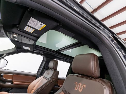 Used 2025 Ford Expedition King Ranch AWD/4WD image 17