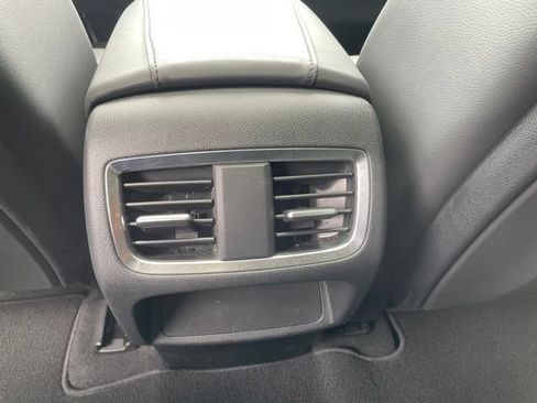Used 2024 Acura RDX SH-AWD image 33