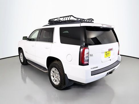 Used 2017 GMC Yukon SLT AWD/4WD image 8