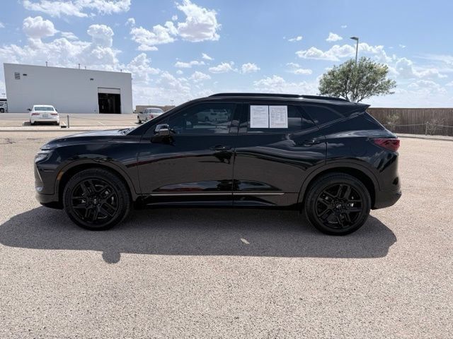 Used 2025 Chevrolet Blazer RS w/ Driver Confidence II Package AWD/4WD image 7