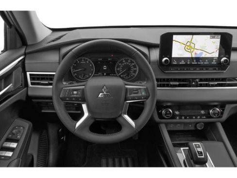 Used 2023 Mitsubishi Outlander SE FWD image 10