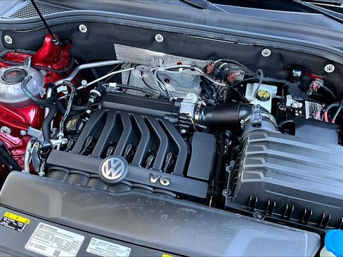 Used 2022 Volkswagen Atlas Cross Sport SE image 30