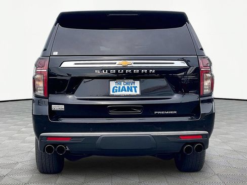 Used 2022 Chevrolet Suburban Premier AWD/4WD image 5