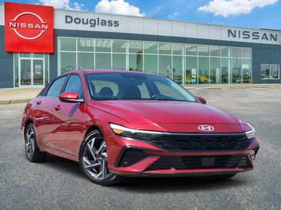 Used 2025 Hyundai Elantra SEL