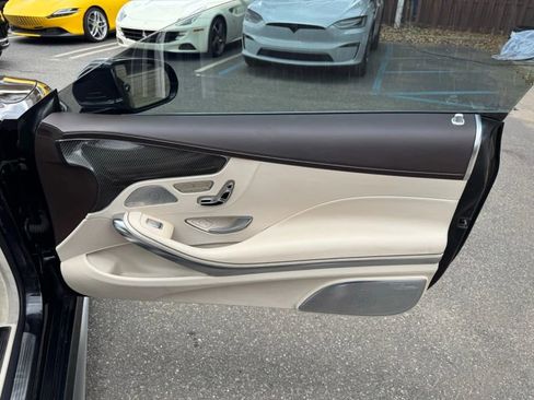 Used 2015 Mercedes-Benz S 63 AMG 4MATIC Coupe image 21