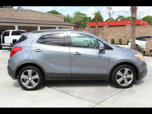 Used 2014 Buick Encore FWD image 2