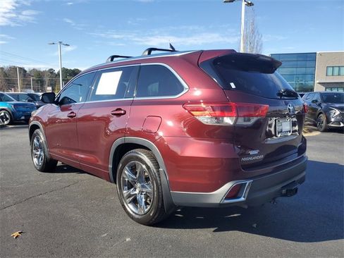 Used 2018 Toyota Highlander Limited Platinum image 6