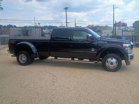Used 2011 Ford F450 Lariat w/ Lariat Ultimate Pkg AWD/4WD image 19
