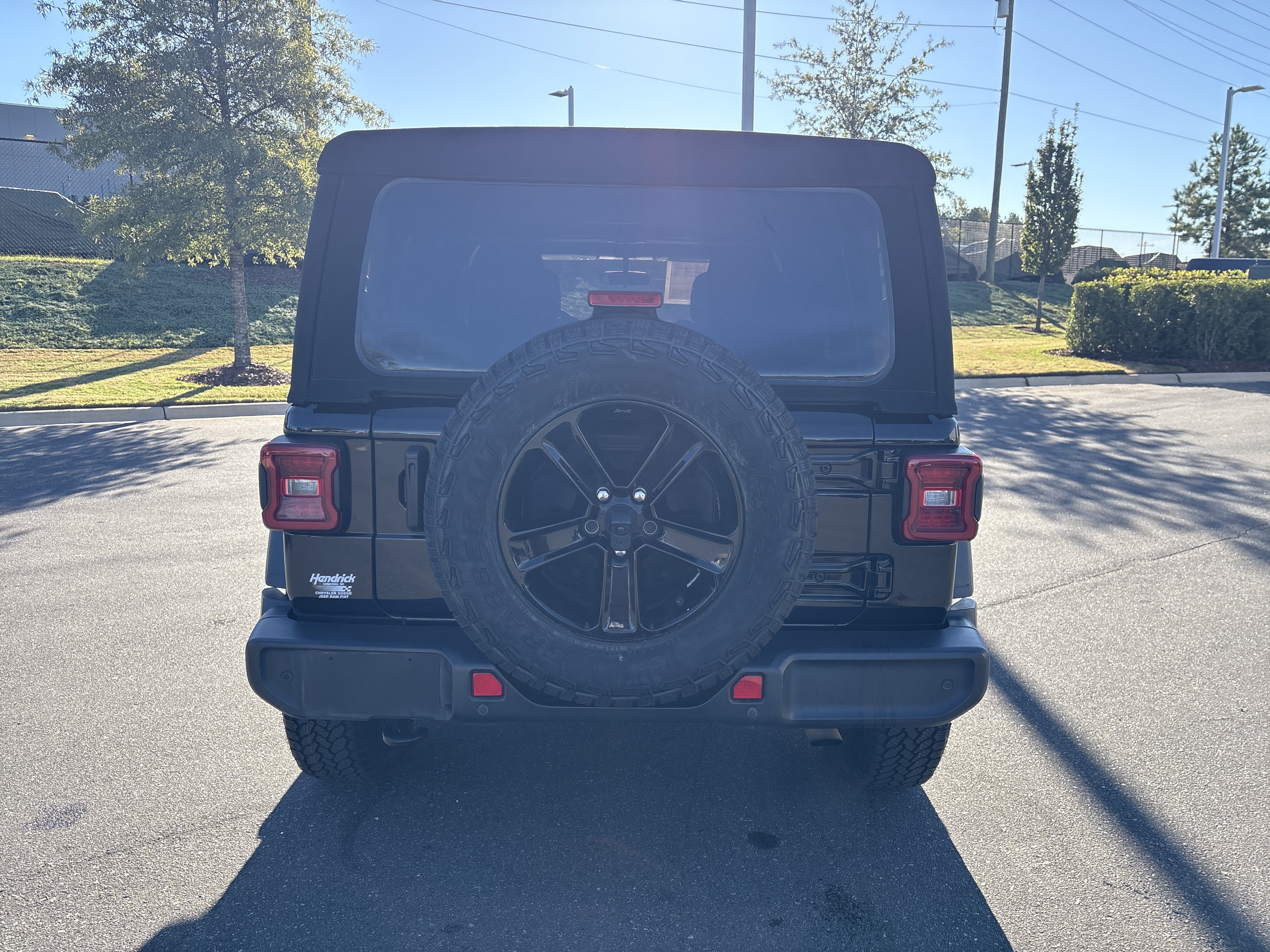 Used 2021 Jeep Wrangler Unlimited Sport AWD/4WD image 8