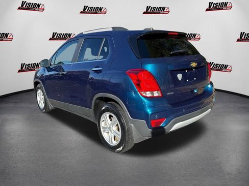 Used 2020 Chevrolet Trax LT w/ Driver Confidence Package image 7