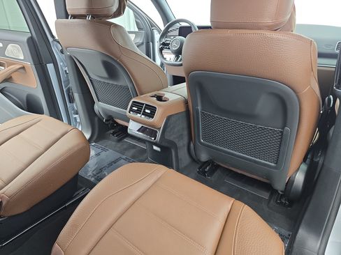 Certified 2026 Mercedes-Benz GLS 450 4MATIC image 11