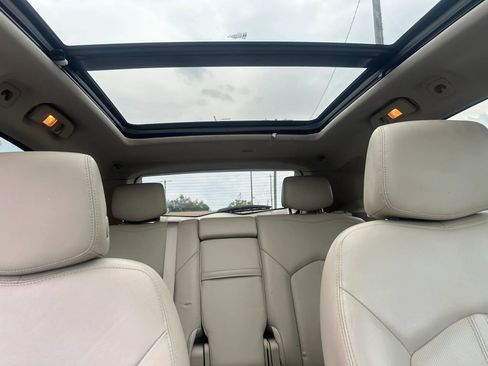 Used 2016 Cadillac SRX Luxury w/ Driver Awareness Package FWD image 18