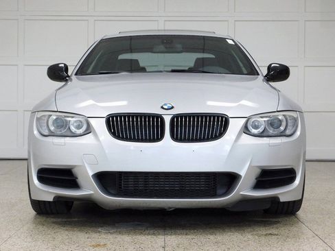 Used 2011 BMW 335is Coupe image 2