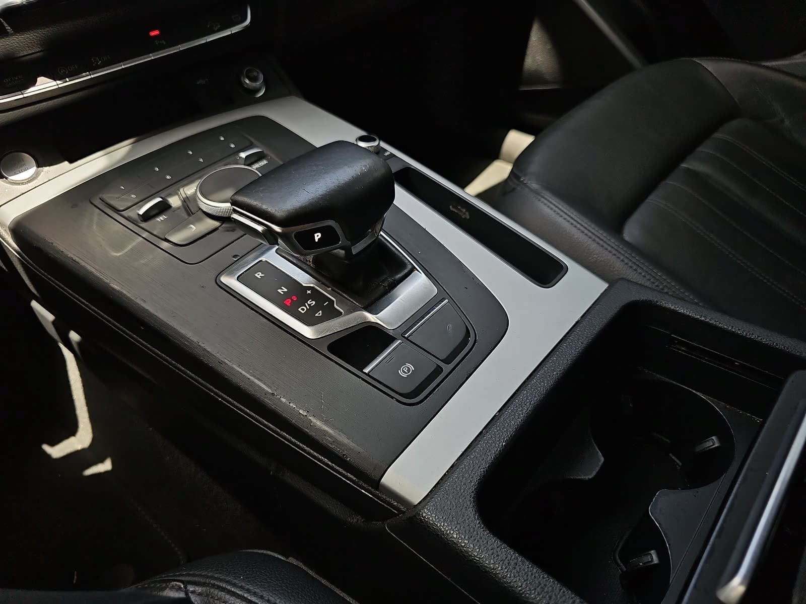 Used 2020 Audi Q5 2.0T Premium AWD/4WD image 23