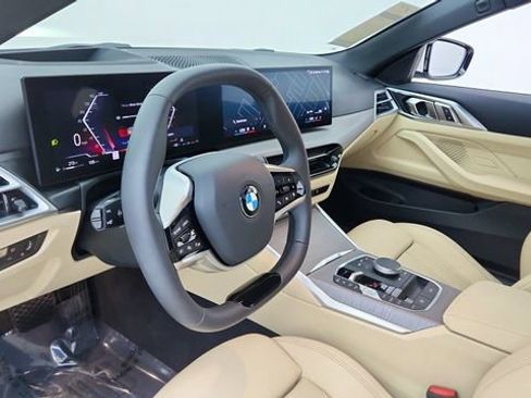 Used 2025 BMW 430i w/ Premium Package image 24