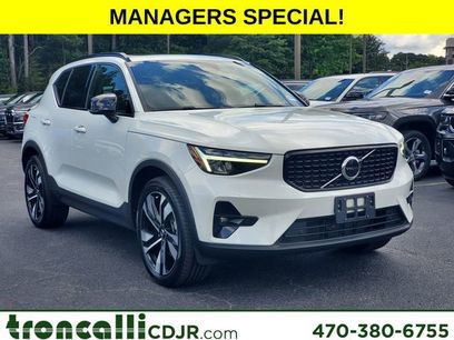 Used 2023 Volvo XC40 B5 Plus w/ Protection Package Premier
